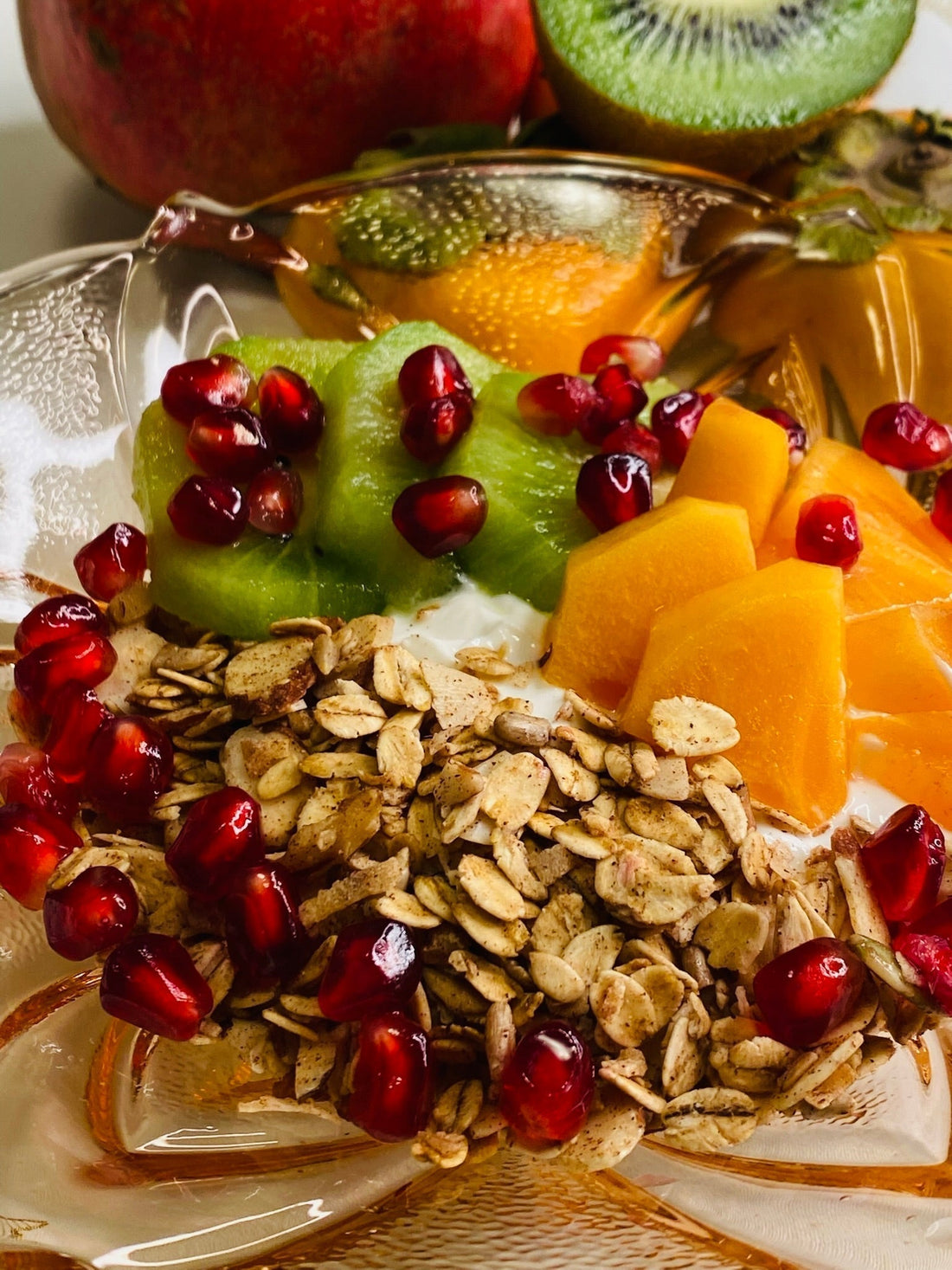 Granolala with Kiwi, Persimmons, Pomegranate